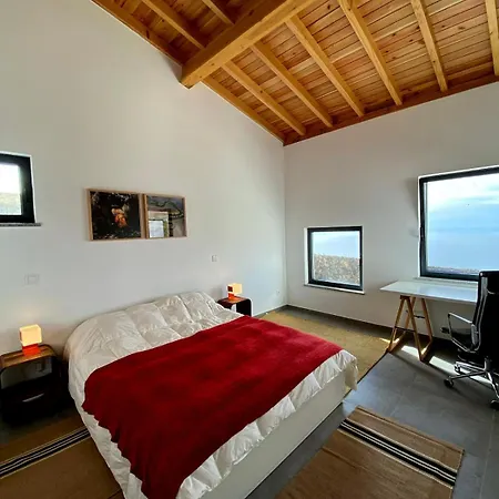 Moradia Alegre Com Vista Deslumbrante *