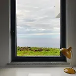 Moradia Alegre Com Vista Deslumbrante * Serreta
