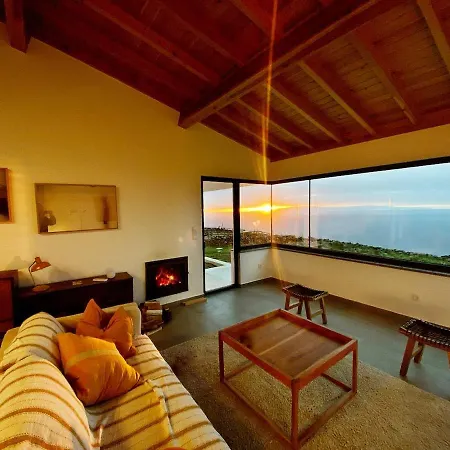 Holiday home Moradia Alegre Com Vista Deslumbrante