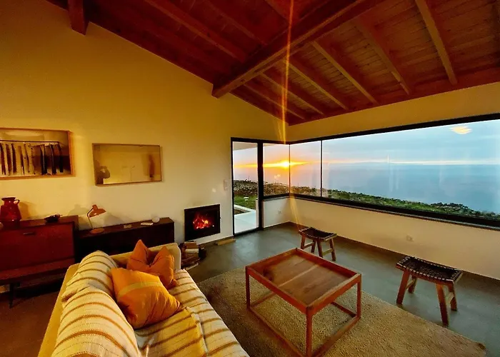 Vakantiehuis Moradia Alegre Com Vista Deslumbrante